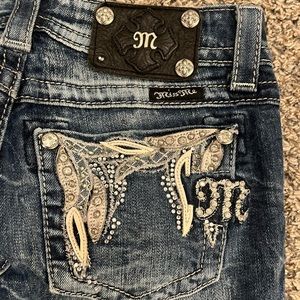 Miss Me Buckle Womens jeans. Size 25 Regular. Boot cut.